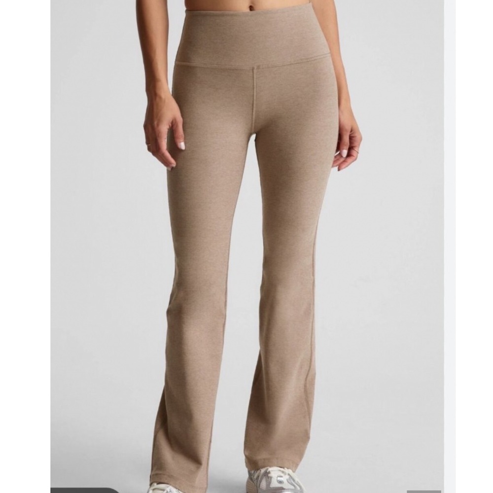 Beyond Yoga Spacedye High Waisted Flare Leggings Taupe Brown XL Made in USA - Picture 7 of 7